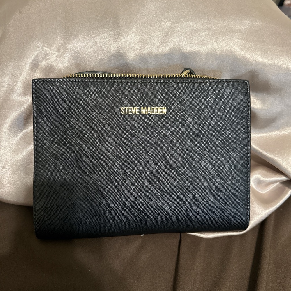 Steve Madden Black womans bag with Gold Accents